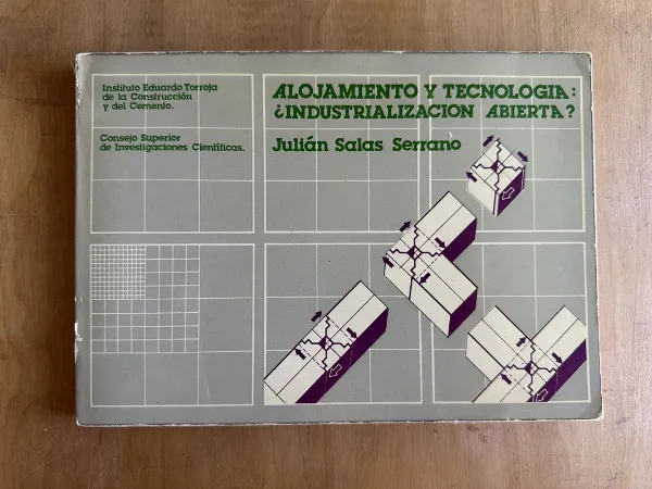 Tapa de Alojamiento y tecnologia: Industrializa- Salas Serrano (2A7