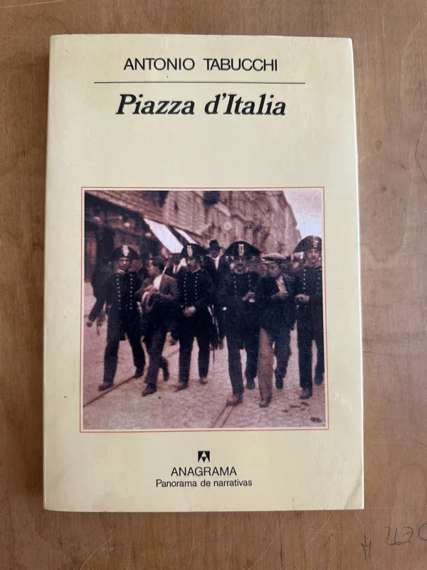 Piazza d'Italia - Tabucchi, Antonio (2A5)