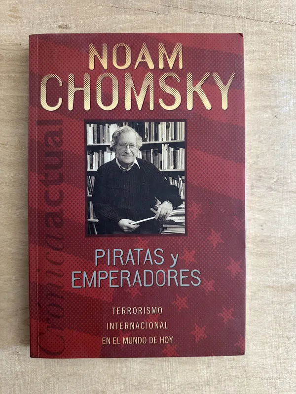 Piratas y emperadores - Chomsky, Noam (2c6)