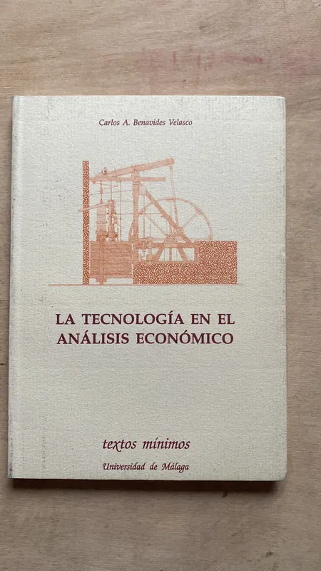 Tapa de La Tecnologia en el analisis economi- Benavides Velasco (2f