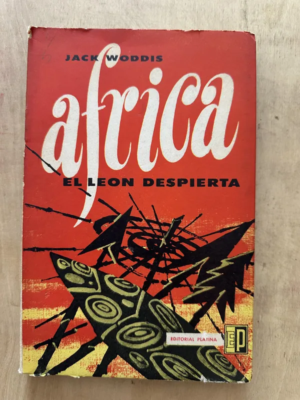 Africa. El leon despierta - Woddis, Jack (2d5)