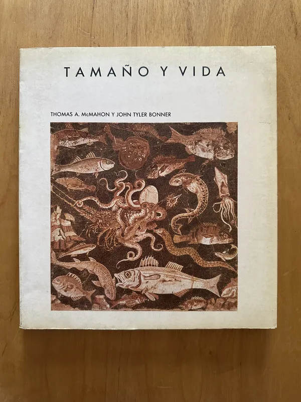 Tapa de Tamaño y vida - McMahon, Thomas; Bonner, John Tyler (2f7)