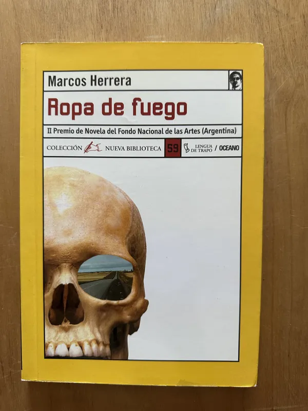 Ropa de fuego - Herrera, Marcos (2h4)