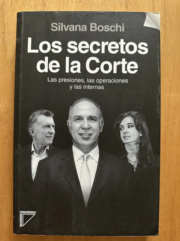 Tapa de Los secretos de la Corte - Boschi, Silvana (2i3)