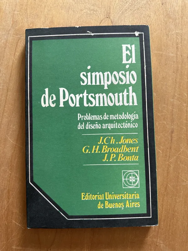 El simposio de Portsmouth - Jones; Broadbent; Bonta (2L3)
