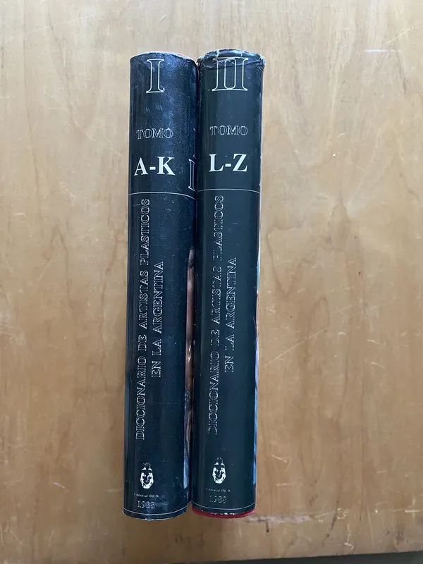 Tapa de Diccionario de artistas plasticos en la Arge- Gesualdo (2k4