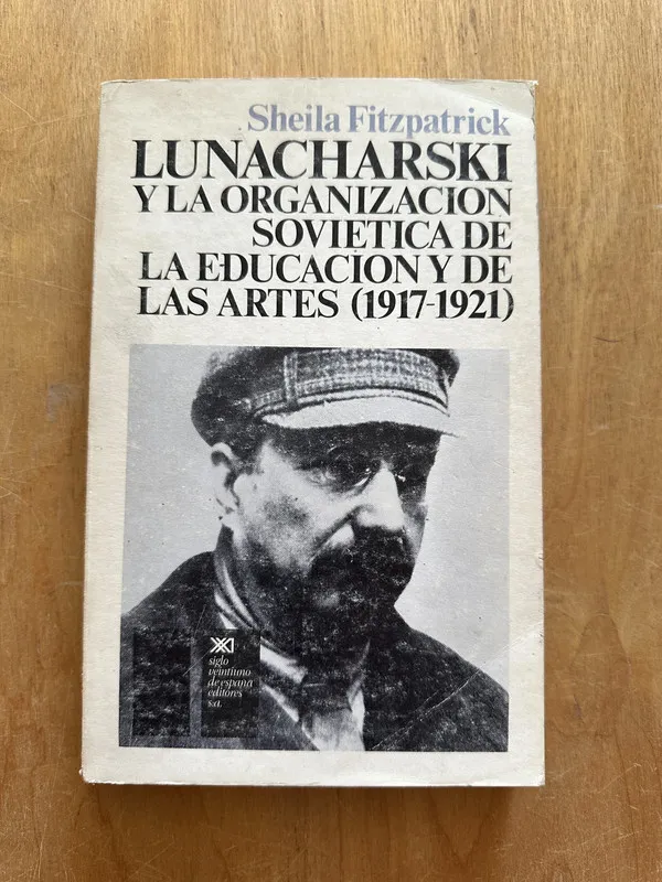 Lunacharski y la organización sovietica d- Fitzpatrick (2L5