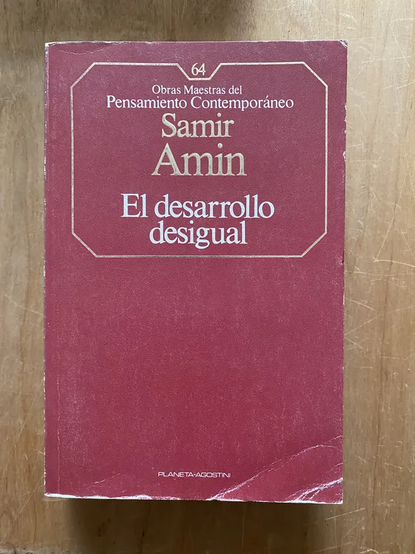 El desarrollo desigual - Amin, Samir (2cf)