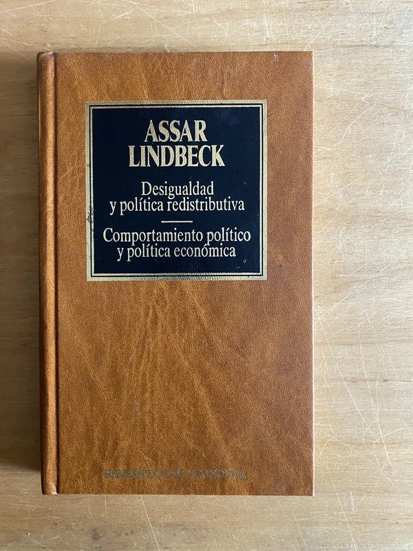 Tapa de Desigualdad y politica redistributiva- Lindbeck, Assar (2cf