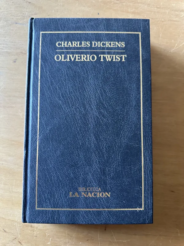 Oliverio Twist - Dickens, Charles (2t1)