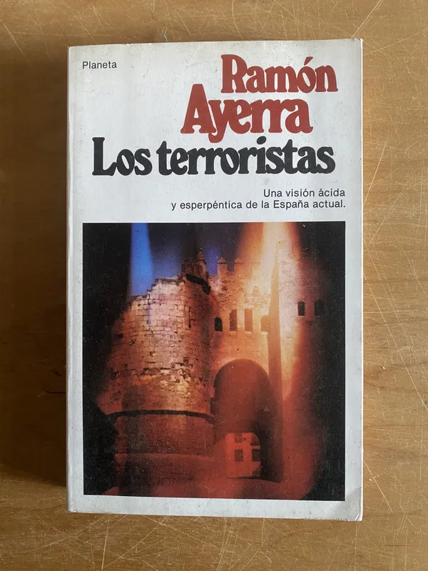Tapa de Los terroristas - Ayerra, Ramon (2x5)