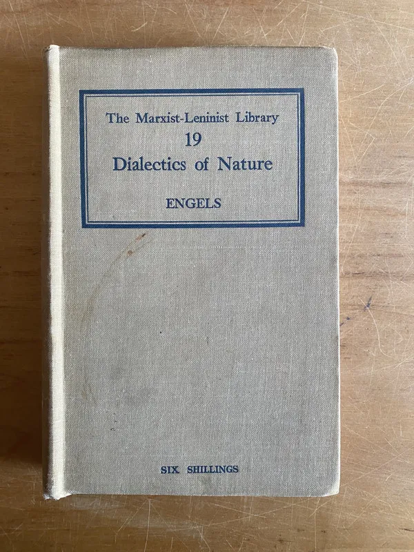 Tapa de Dialectics of Nature - Engels (2x9)