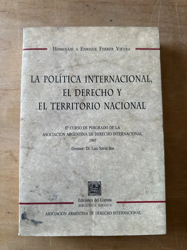 La politica internacional y el derecho - Savid Bas (3c1)