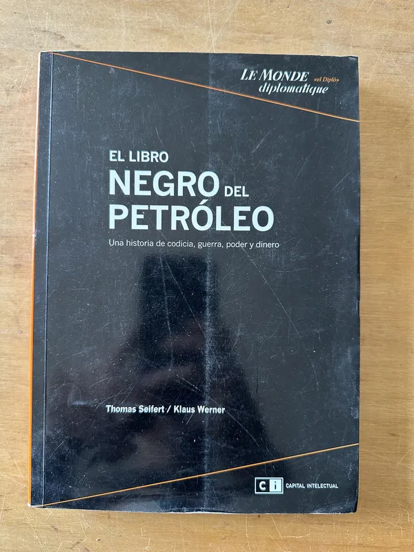 Tapa de El libro negro del petroleo - Seifert; Werner (3c3)