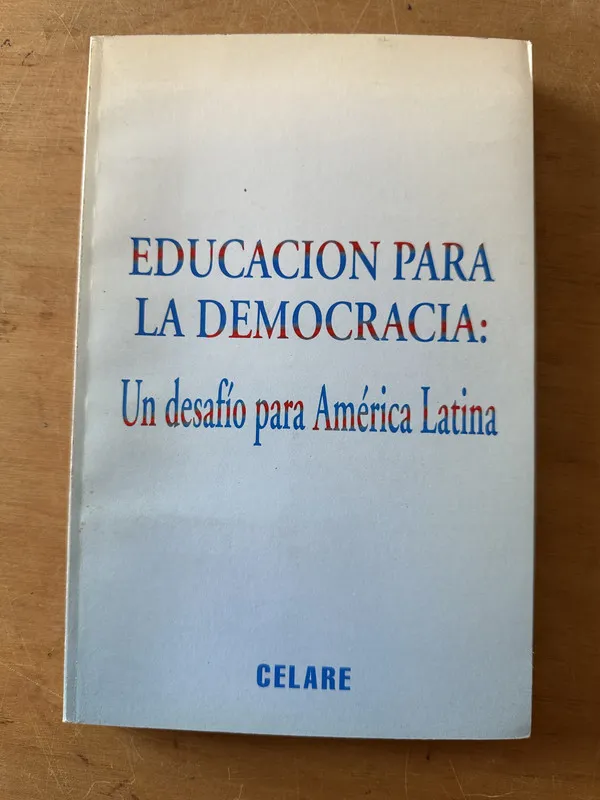 Tapa de Educacion para la democracia - (3c2)