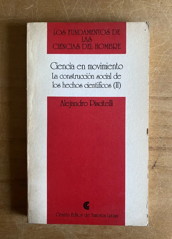 Tapa de Ciencia en movimiento - Piscitelli, Alejandro (3a4)