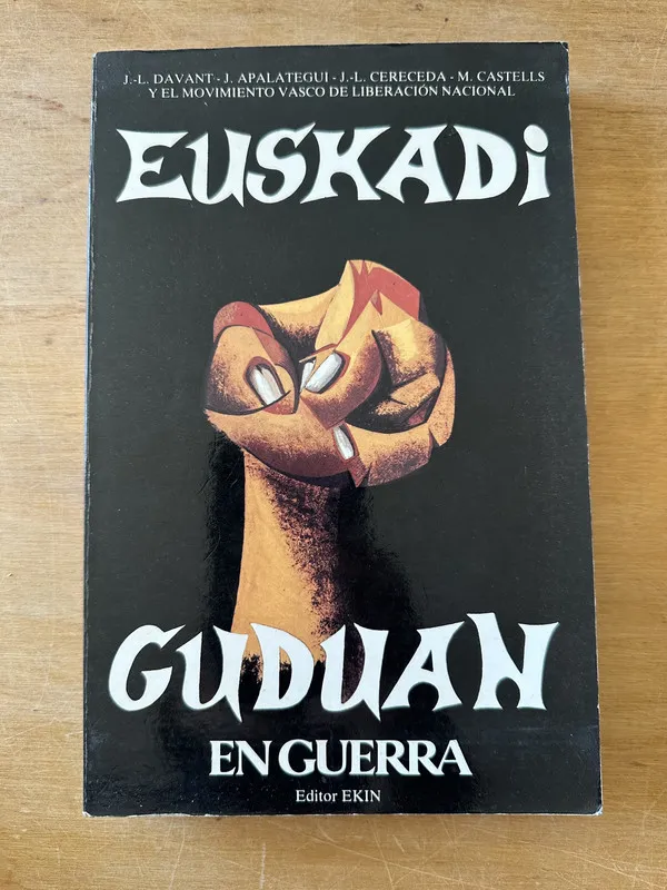 Euskadi Guduan en Guerra - Davant; Apalategui; Creceda (3i1