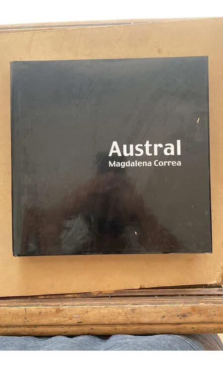 Austral - Correa, Magdalena (L1)