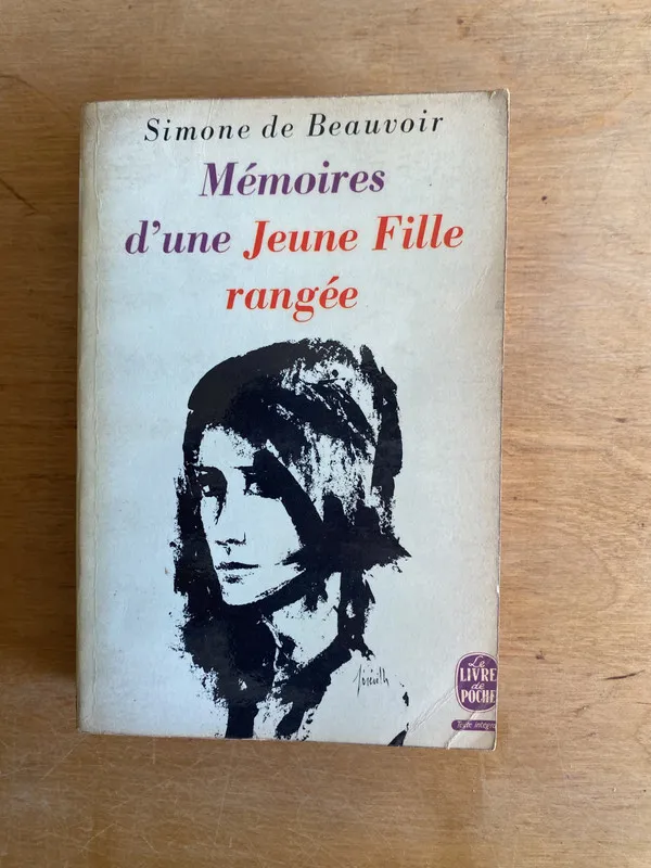 Memoires d'une Jeune Fille rangee- De Beauvoir, Simone (3m2