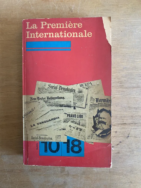 La premiere internationale - (3m2)