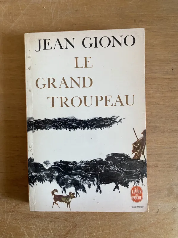Tapa de Le grand troupeau - Giono, Jean (3k2)
