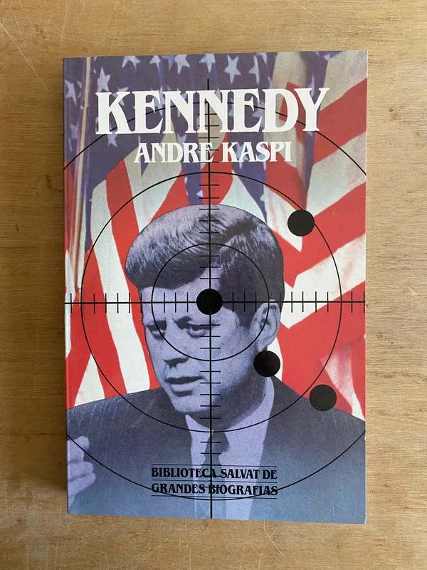 Tapa de Kennedy - Kaspi, Andre (2cf)