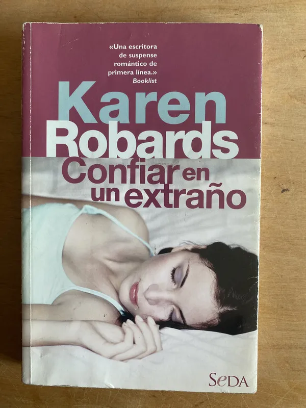 Tapa de Confiar en un extraño - Robards, Karen (3n5)