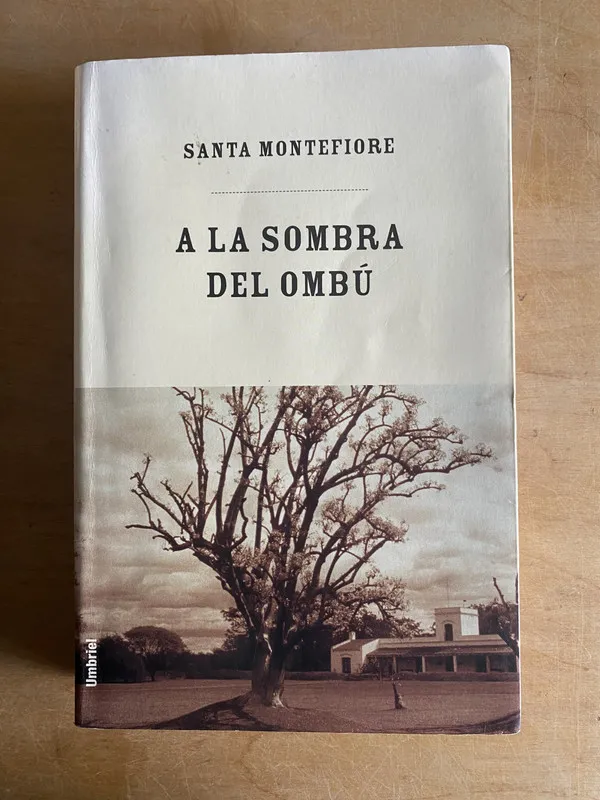 Tapa de A la sombra del ombu - Montefiore, Santa (3n7)