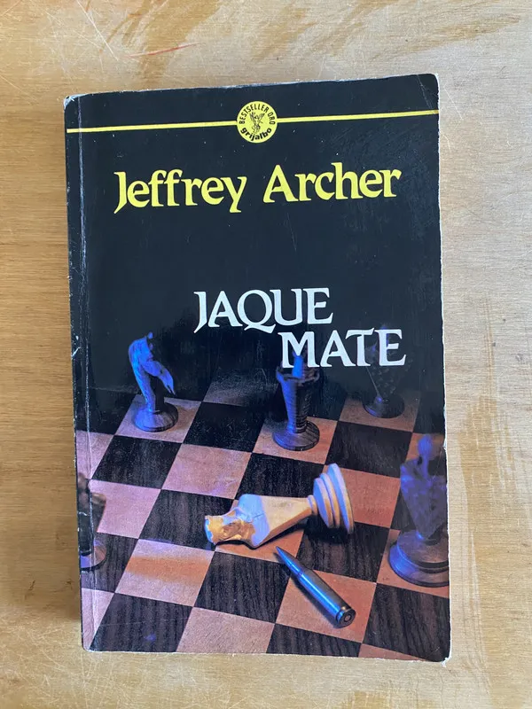 Jaque mate - Archer, Jeffrey (2v3)