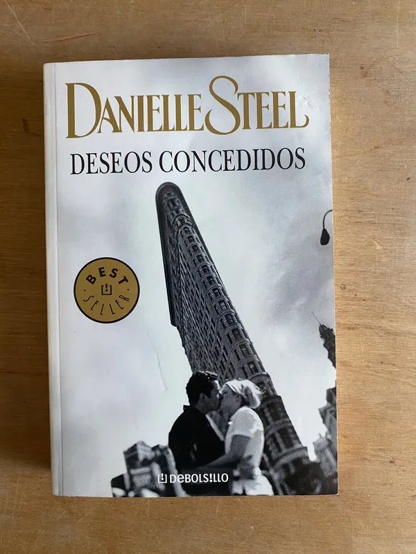 Tapa de Deseos concedidos - Steel, Danielle (2v5)