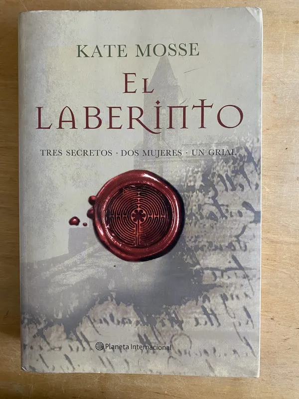 El laberinto. Tres secretos; Dos mujeres; un - Mosse (2w1)