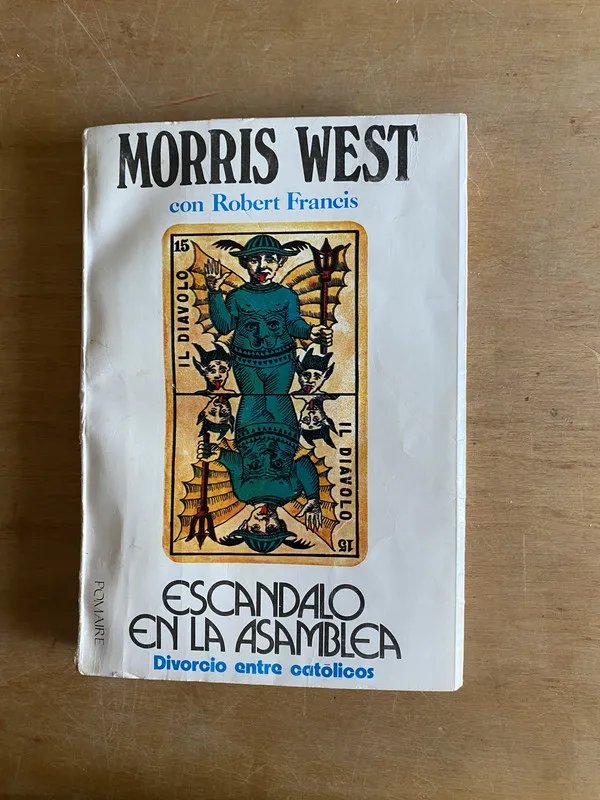 Escandalo en la asamblea Divorcio entre catolicos- West(2w1