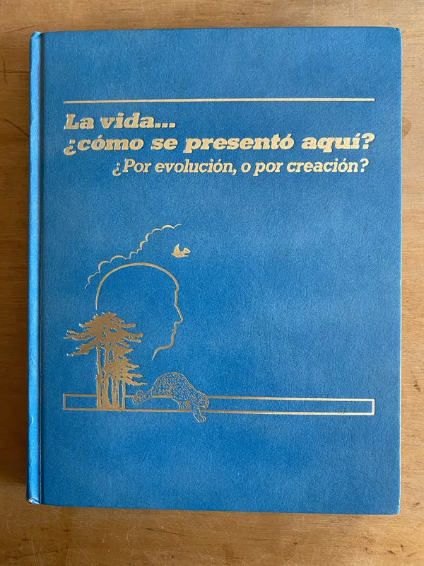 La vida ¿ Como se presento aqui? ¿Por evolucion o (2w7)
