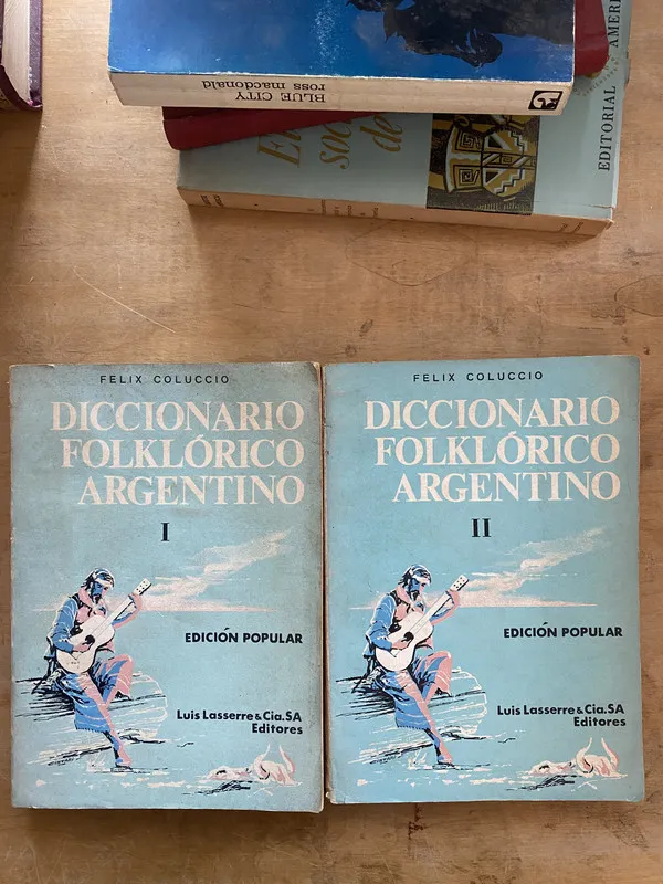 Diccionario folklorico argentino - Coluccio Felix (bb1)