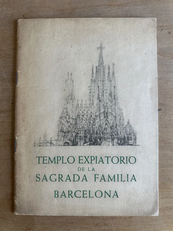 Tapa de Templo Expiatorio de la Sagrada Familia (2r4)