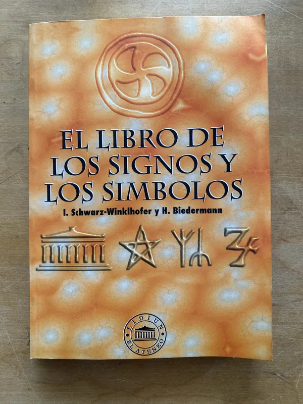 El Libro de los Signos y los Simbolos - Biedermann (LL3)