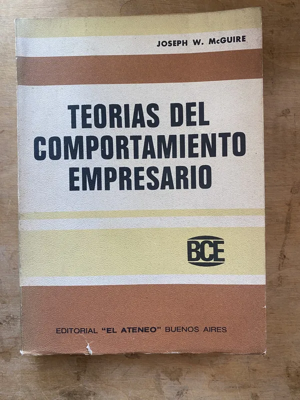 Tapa de Teorias del comportamiento empresario - McGuire (zz6)