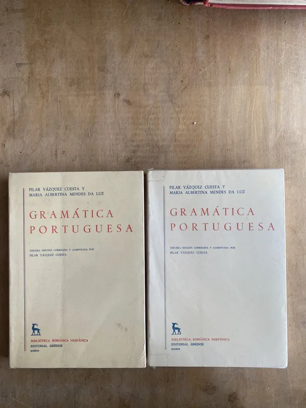 Gramatica portuguesa - Vazquez Cuesta; Mendes Da Luz (r4)