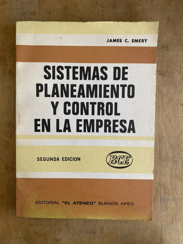 Sistemas de planeamiento y control en la – Emery (L3)