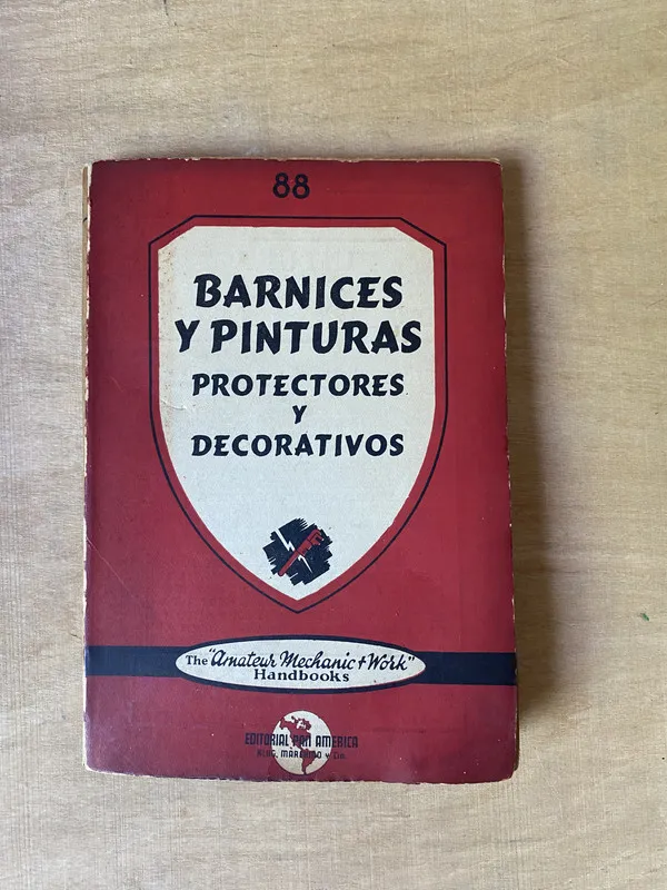 Barnices y pinturas. Protectores y decorativos - (2m7)
