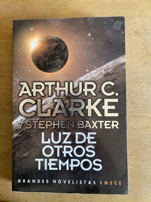 Luz de otros tiempos - Clarke (2h6)