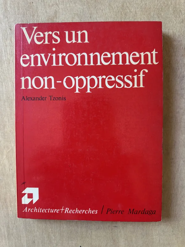 Vers un environnement non-oppressif - Tzonis (3m7)