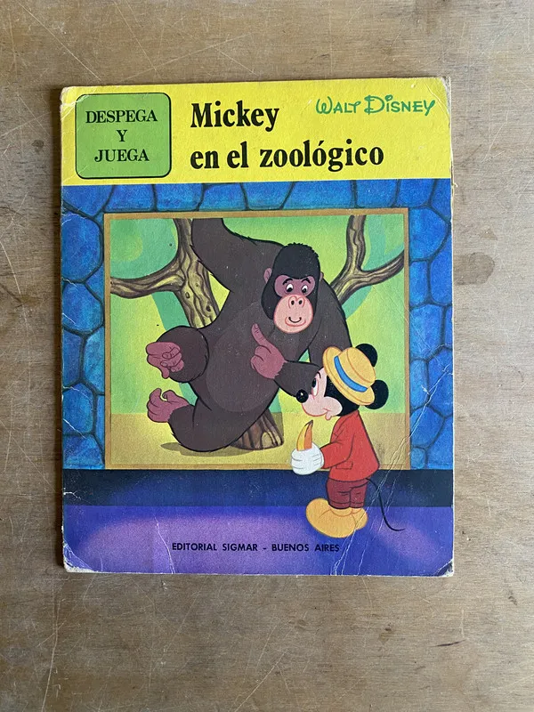 Mickey en el zoologico - Disney (2d6)