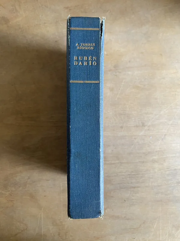 Vida y poesia de Ruben Dario - Torres Rioseco, A. (3k7)