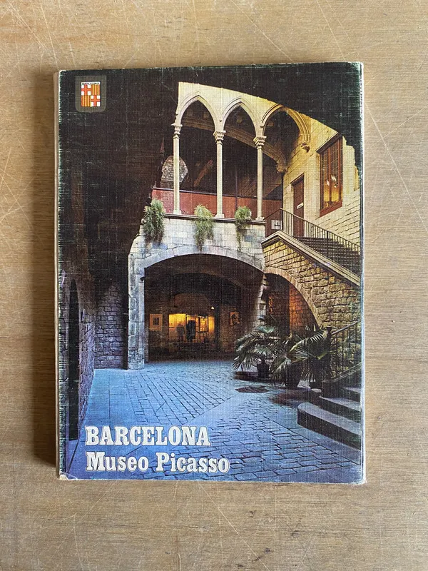 Tapa de Barcelona - (2c6)