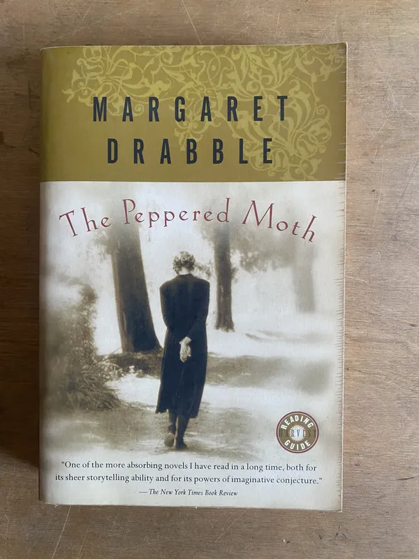 The peppered moth - Drabble, Margaret (3a6)