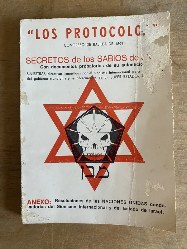 Tapa de Los protocolos Secretos de los sabios de Sion (3h3)