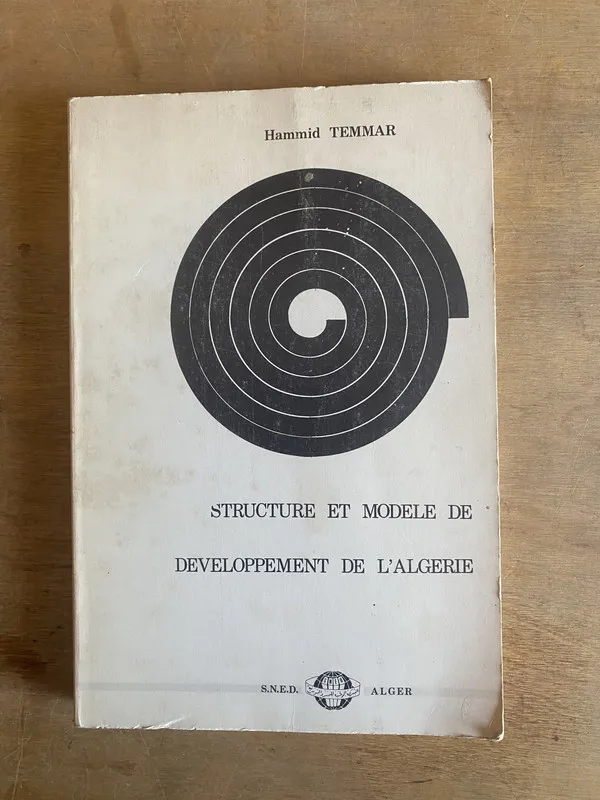 Structure et modele developpement de l'algerie- Temmar (3c2