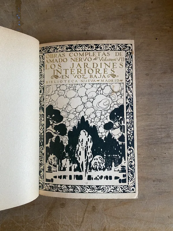 Los jardines interiores en voz baja - Nervo, Amado (2c1)