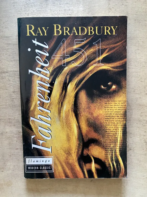 Fahrenheit 451 - Bradbury Ray (w5)